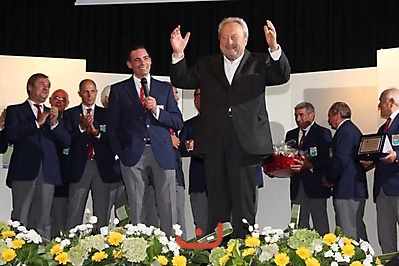 Gianni Malatesta ringrazia il pubblico