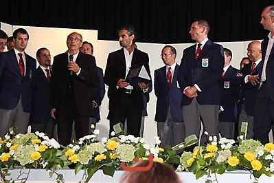 I saluti del presidente del Coro Campidano