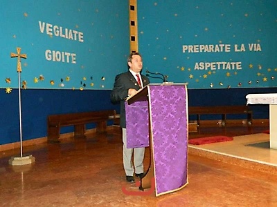 Giuliano presenta i brani