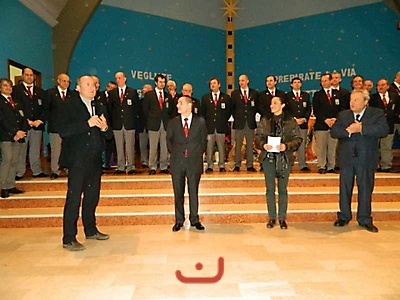 Il Parroco, Riccardo, l'organizzatrice e Gianni